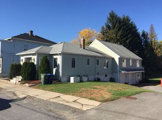 24 Castle St, Leominster, MA 01453