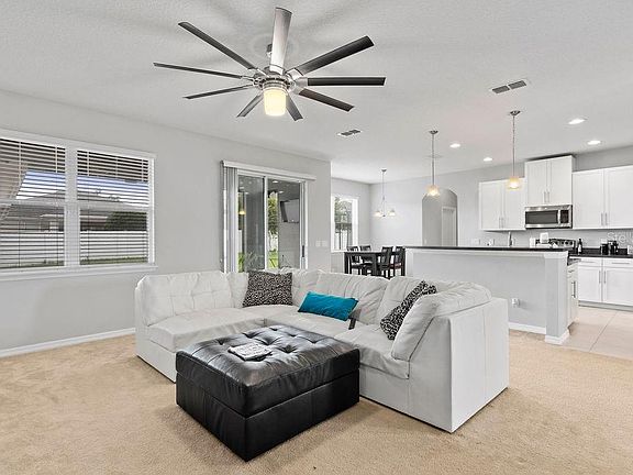 5th image of 701 River Grass Ln
