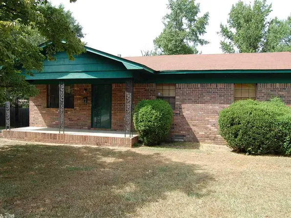 1824 Grant St, Malvern, AR 72104