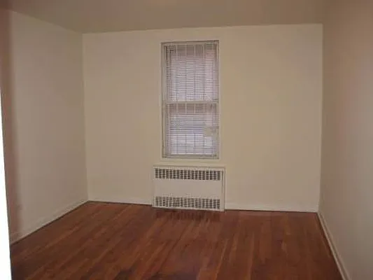 Rented by Veritas Property Management | media 11