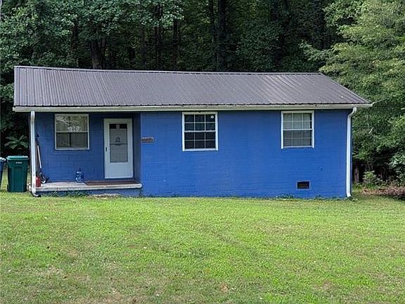 2nd image of 135 Redbud Rd