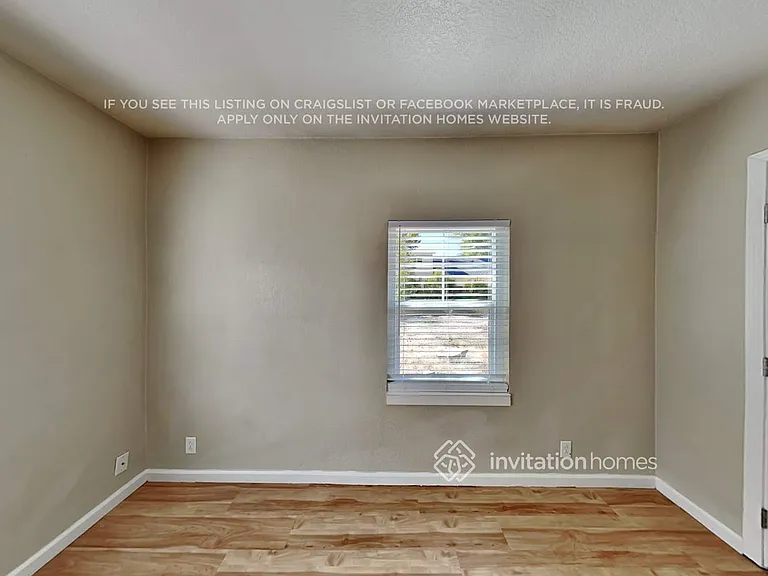 4250 11th Ave — Photo 10