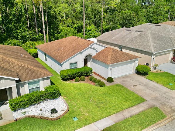 3rd image of 353 Dahoon Holly Dr