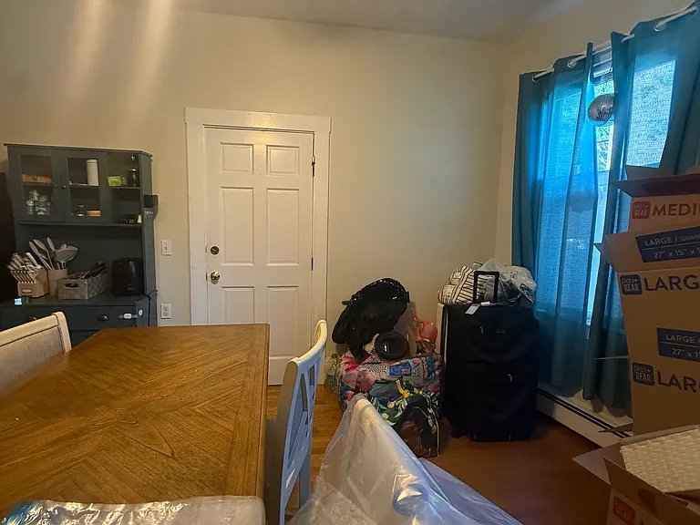 1213 Cambridge St #1 — Photo 3