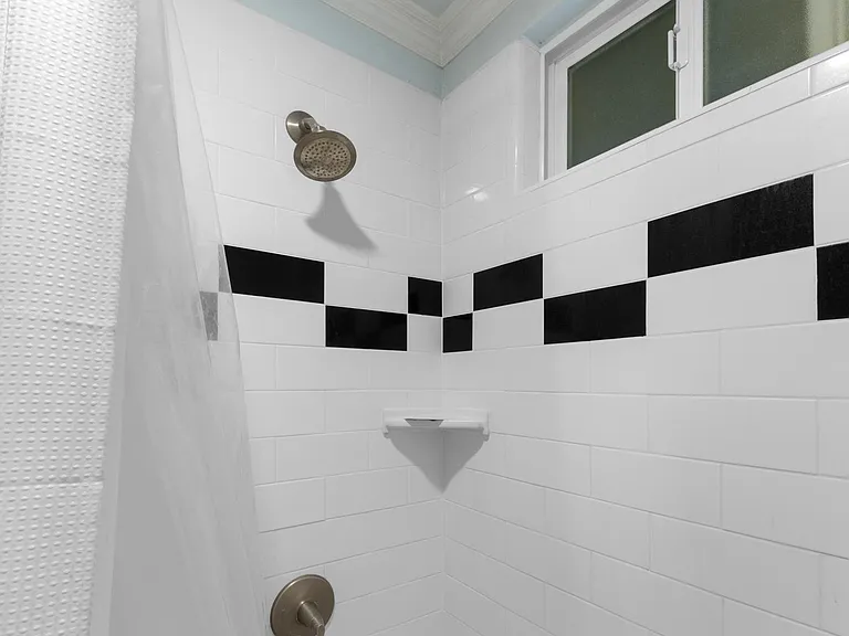 206 Cherry Ave — Photo 16