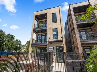 4441 S Vincennes Ave #1, Chicago, IL 60653