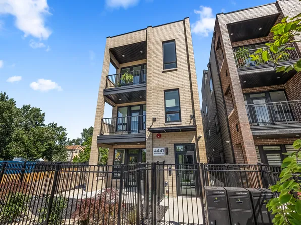 4441 S Vincennes Ave #1, Chicago, IL 60653
