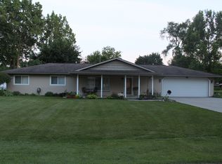 5377 Burgundy Dr, Clarkston, MI 48346