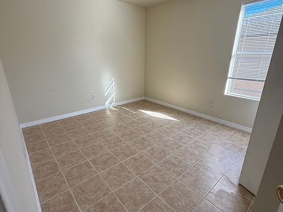 3rd image of 13121 Independence Ave