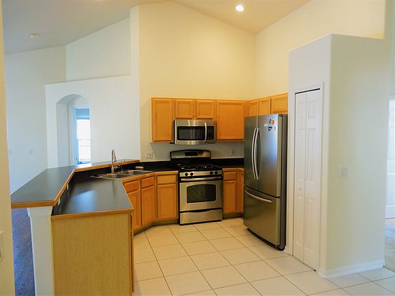 5th image of 11231 Crystal Glen Blvd
