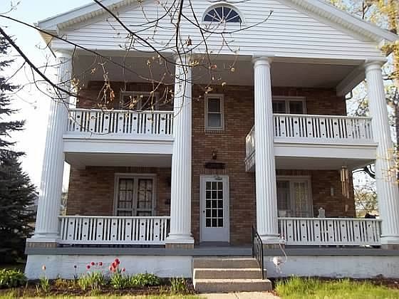 1st image of 259 Aberdeen Ave APT 1
