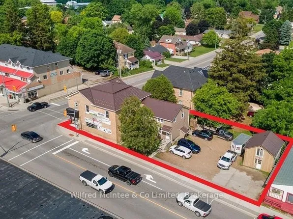 4 Elora St N, Minto, ON N0G 1M0