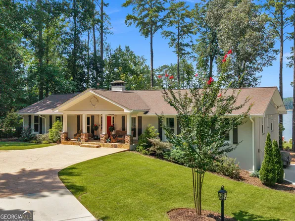 3340 S Bay Dr, Jonesboro, GA 30236