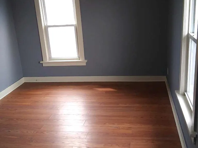 526-3 W Main St E #E — Photo 8
