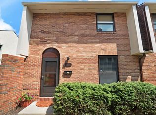 1803 Willoway Cir N, Columbus, OH 43220