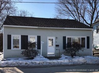 58 Academy St, Auburn, ME 04210