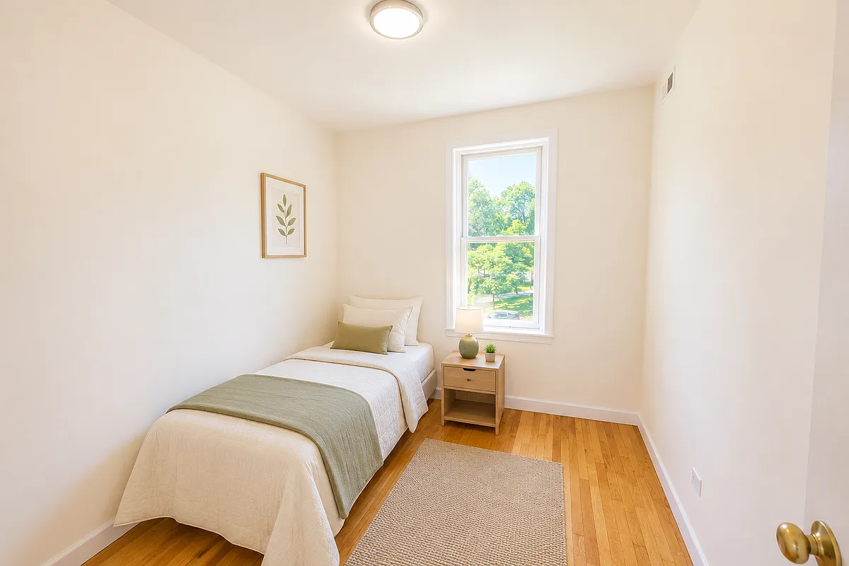 2 bed, 1.0 bath, 900 sqft, $1,500 — Photo 4