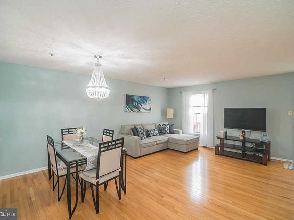 4th image of 20507 Staffordshire Dr