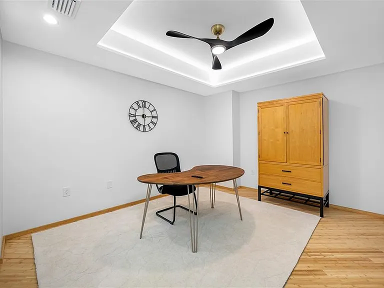 1 Beach Dr SE #2211 — Photo 45