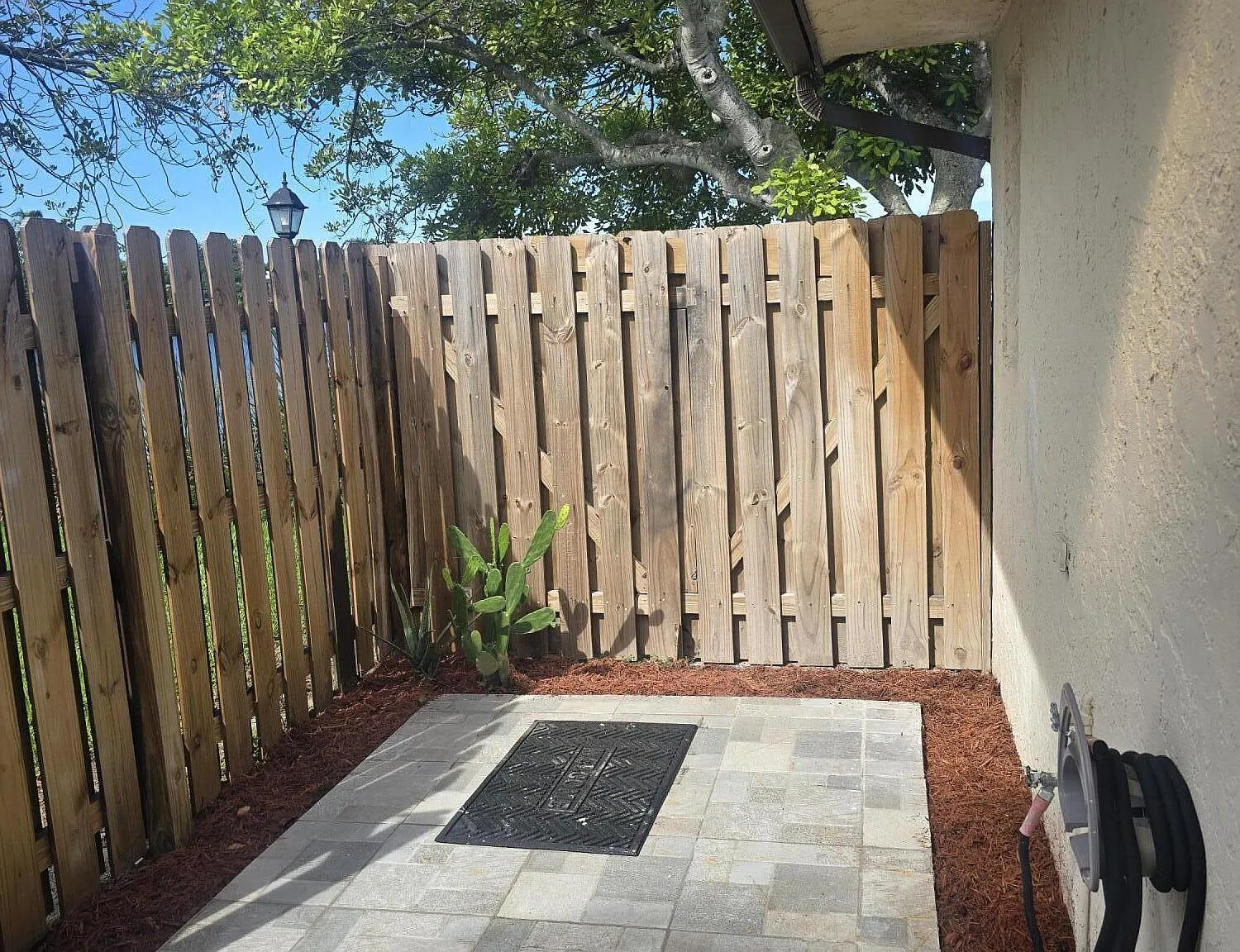 2 bed, 2.0 bath, 951 sqft, $2,400 — Photo 4