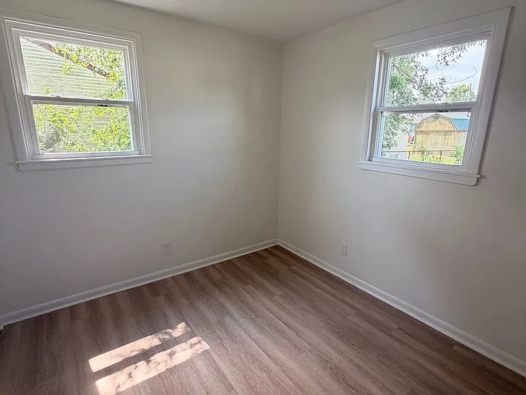 7306 Nathan Hale Way — Photo 13