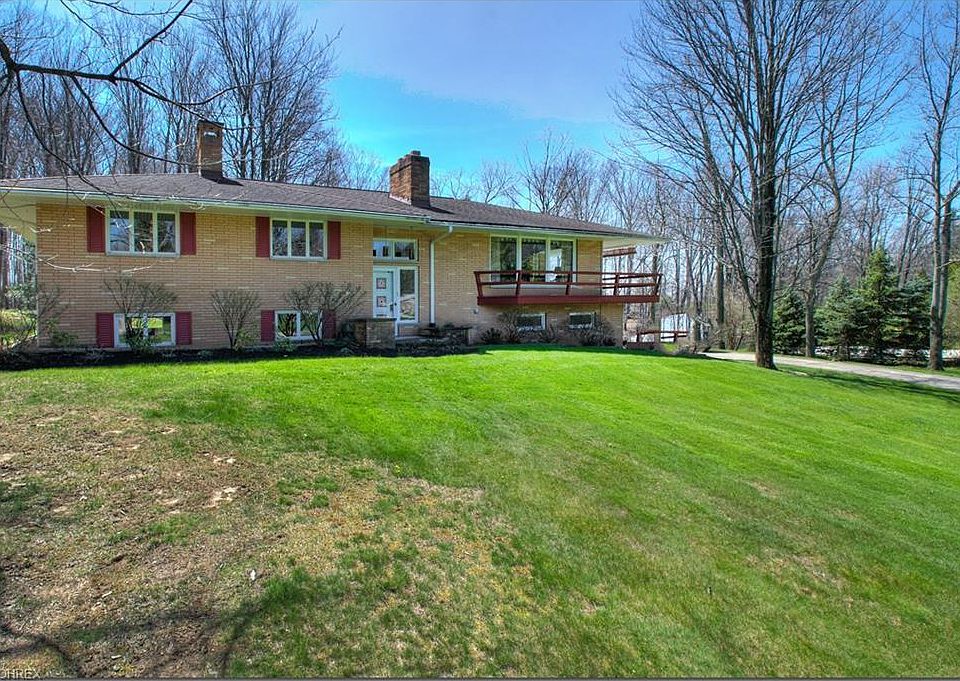 1st image of 28680 Hidden Valley Dr