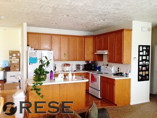 2nd image of 7226 S Brittany Ave