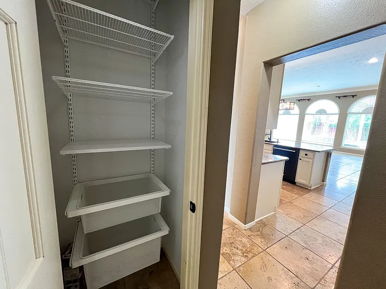 2215 Dorman Ct — Photo 36