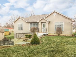 124 Saxon Cv, Eaton, OH 45320