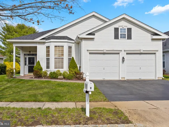 8 Plantation Way, Allentown, NJ 08501