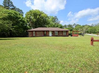 9 Willow Run, Defuniak Springs, FL 32435