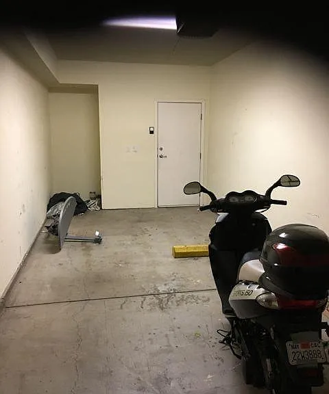 Garage/storage