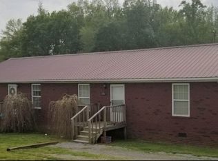 1654 Banks Pisgah Rd, Smithville, TN 37166