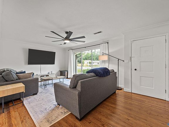 4th image of 6525 Marsh Ave NW