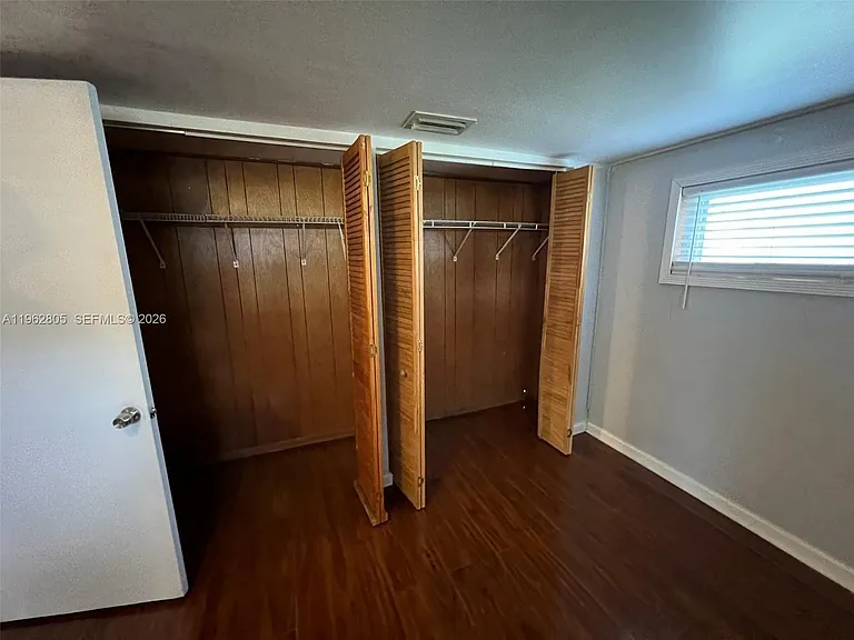 1260 NE 200th Ter — Photo 27