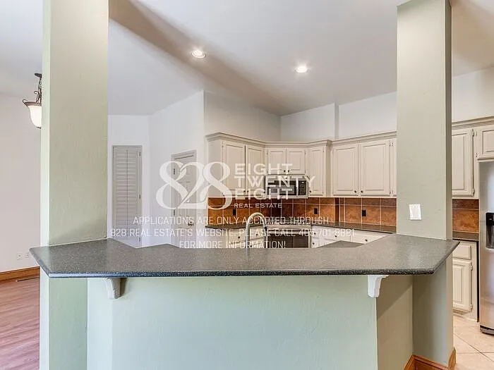 3841 Tudor Cir — Photo 20