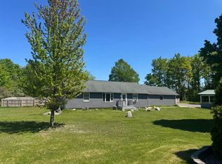 6990 N Us Highway 31, Levering, MI 49755