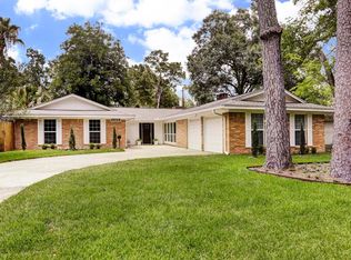 10246 Neuens Rd, Houston, TX 77043