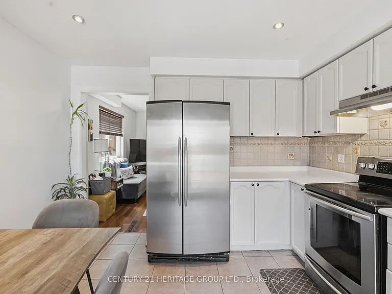 8 Caruso Dr — Photo 9