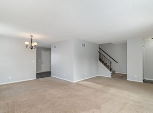 1338 Poppyseed Dr, New Brighton, MN 55112