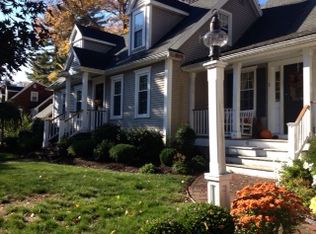 1 Woodard Rd, Walpole, MA 02081