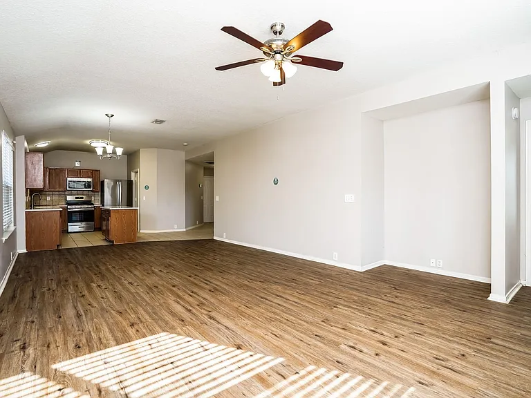 18331 Atasca Woods Trce — Photo 4