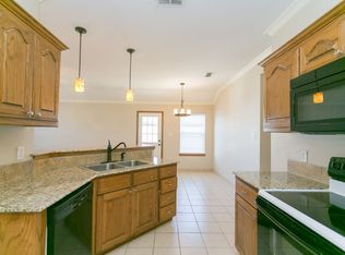 16131/16133 Rolling Meadows Dr., Lindale, TX 75771