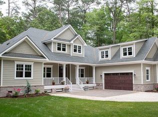 2696 River Rd, Virginia Beach, VA 23454