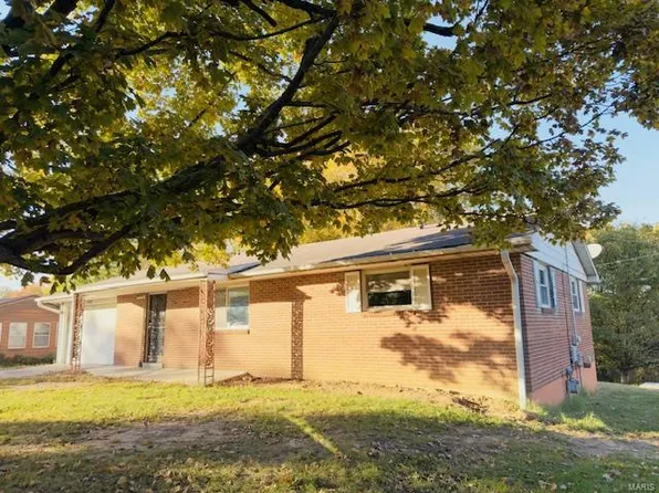 2848 Clover Dr, Jackson, MO 63755