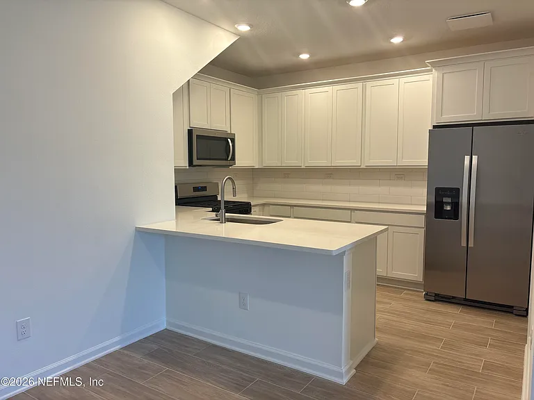 135 Silver Myrtle Ct — Photo 5