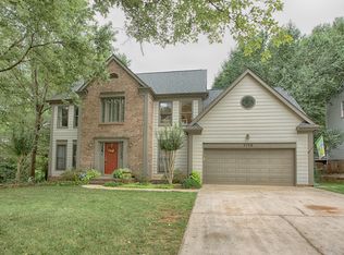 2308 Century Oaks Ln, Charlotte, NC 28262