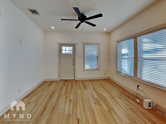4th image of 851 Texas Ave