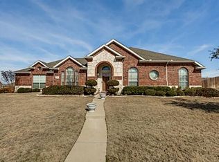 209 Spur Dr, Fate, TX 75087