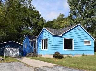 1030 Oak St, Manistee, MI 49660